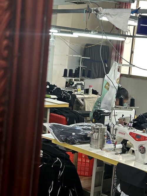 私房變廠房，安全誰來管？——咸寧永安老城區服裝加工隱患調查